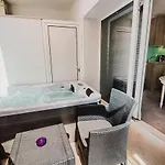 Apartamento Downtown Luxury With Hot Tub *