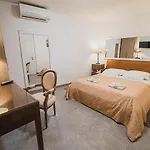 Downtown Luxury With Hot Tub Apartamento *
