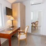 Apartman Downtown Luxury With Hot Tub *