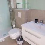 Downtown Luxury With Hot Tub Apartment Vodice
