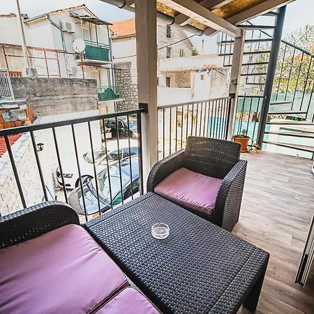 Downtown Luxury With Hot Tub Apartament Vodice