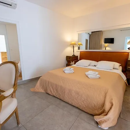 Downtown Luxury With Hot Tub *