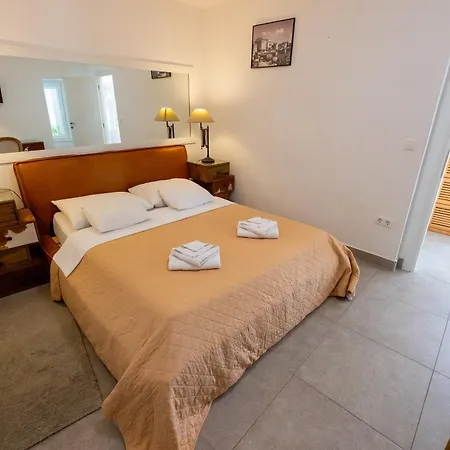Downtown Luxury With Hot Tub Lägenhet Vodice