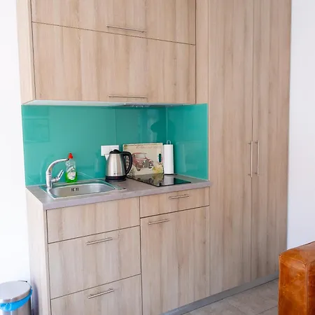 Downtown Luxury With Hot Tub Vodice