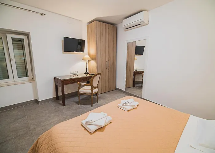 Apartament Downtown Luxury With Hot Tub *